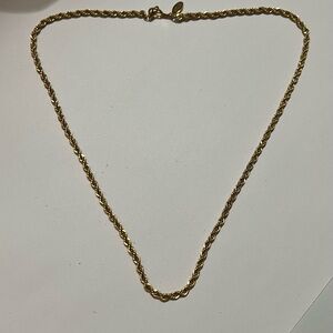 American showcase necklace and vintage  Korea set pendant and earrings